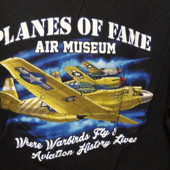 WWII Fighter Planes Graphic T~Planes of Fame museum~Great looking~milita… - Picture 2 of 4